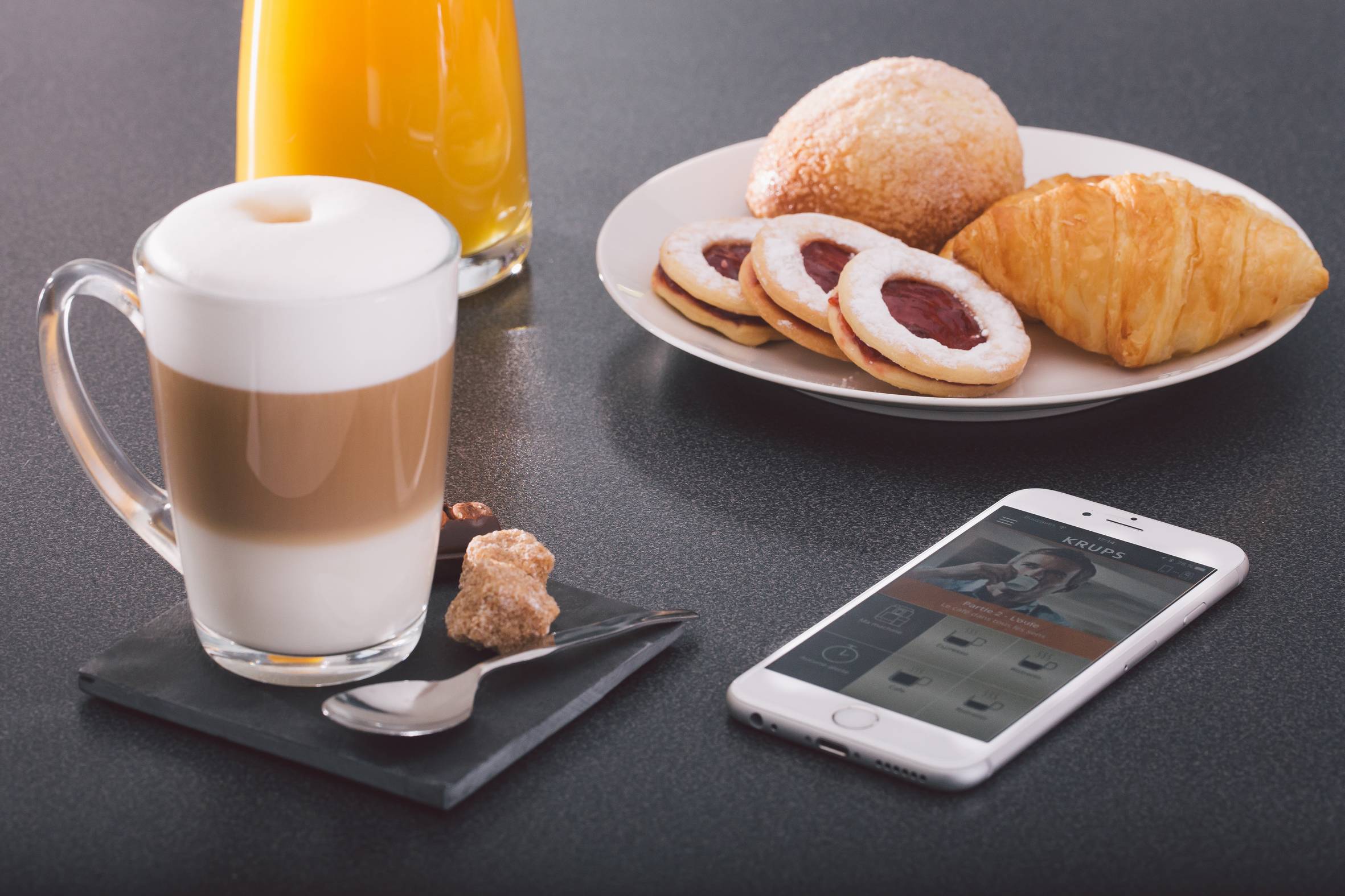 One-Touch-Cappuccino-System Latte Smart Silver