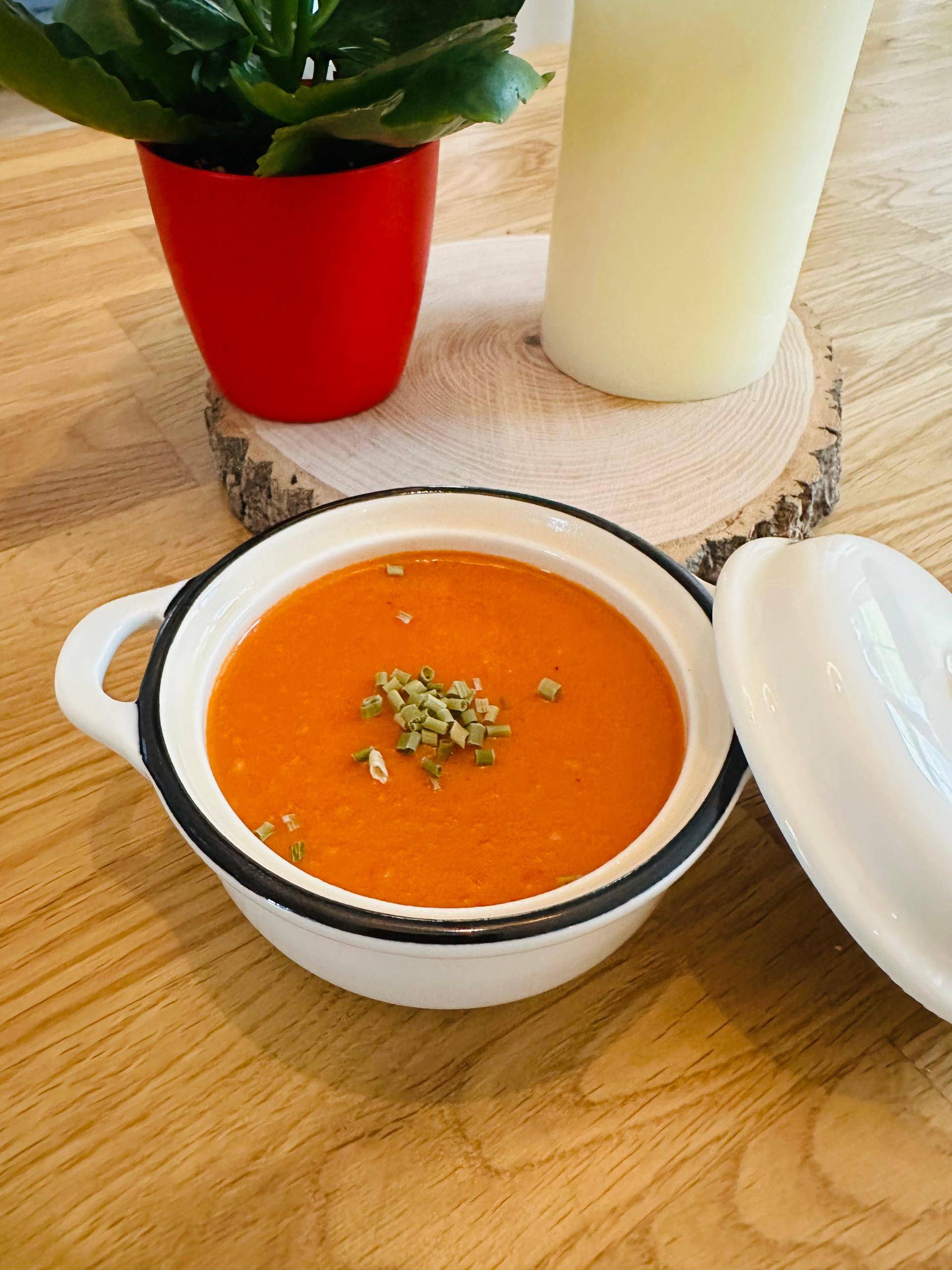 Einfaches Tomatensoße - Rezepte Prep & Cook Connect | Krups