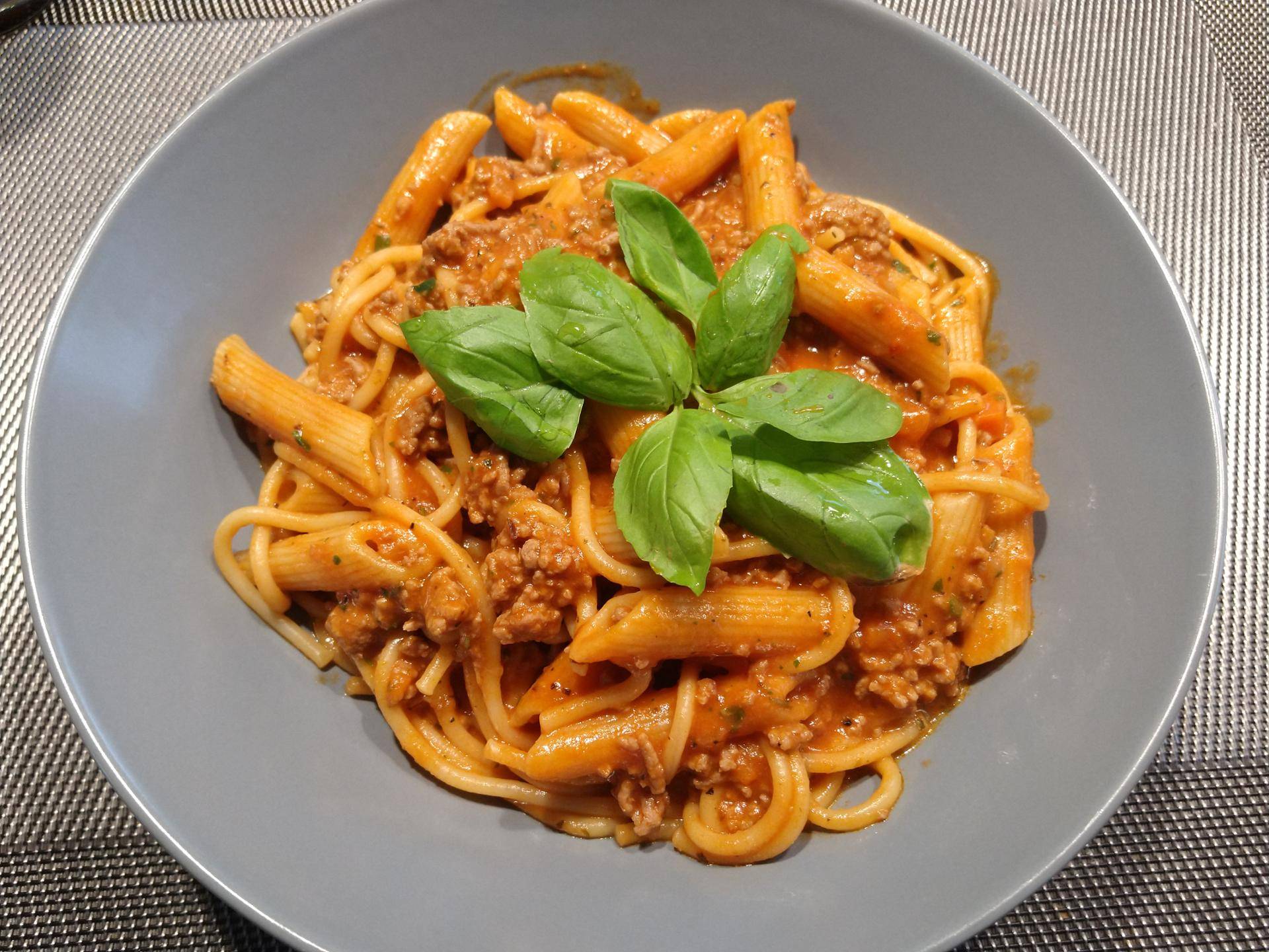 One-Pot-Pasta mit cremiger Bolognese - Rezepte Cookeo | Krups
