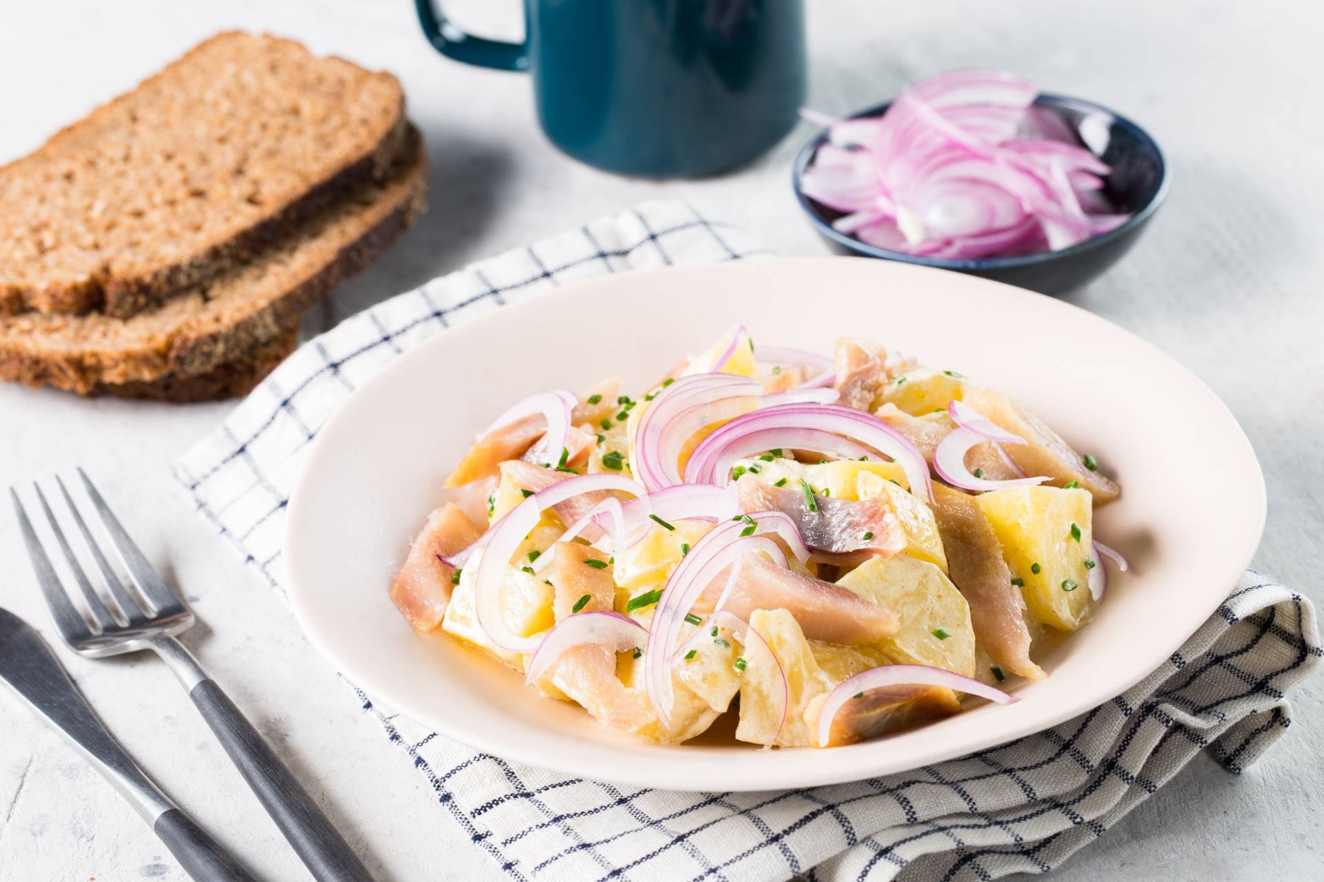 Kartoffeln mit Matjesfilets - Rezepte Cookeo | Krups
