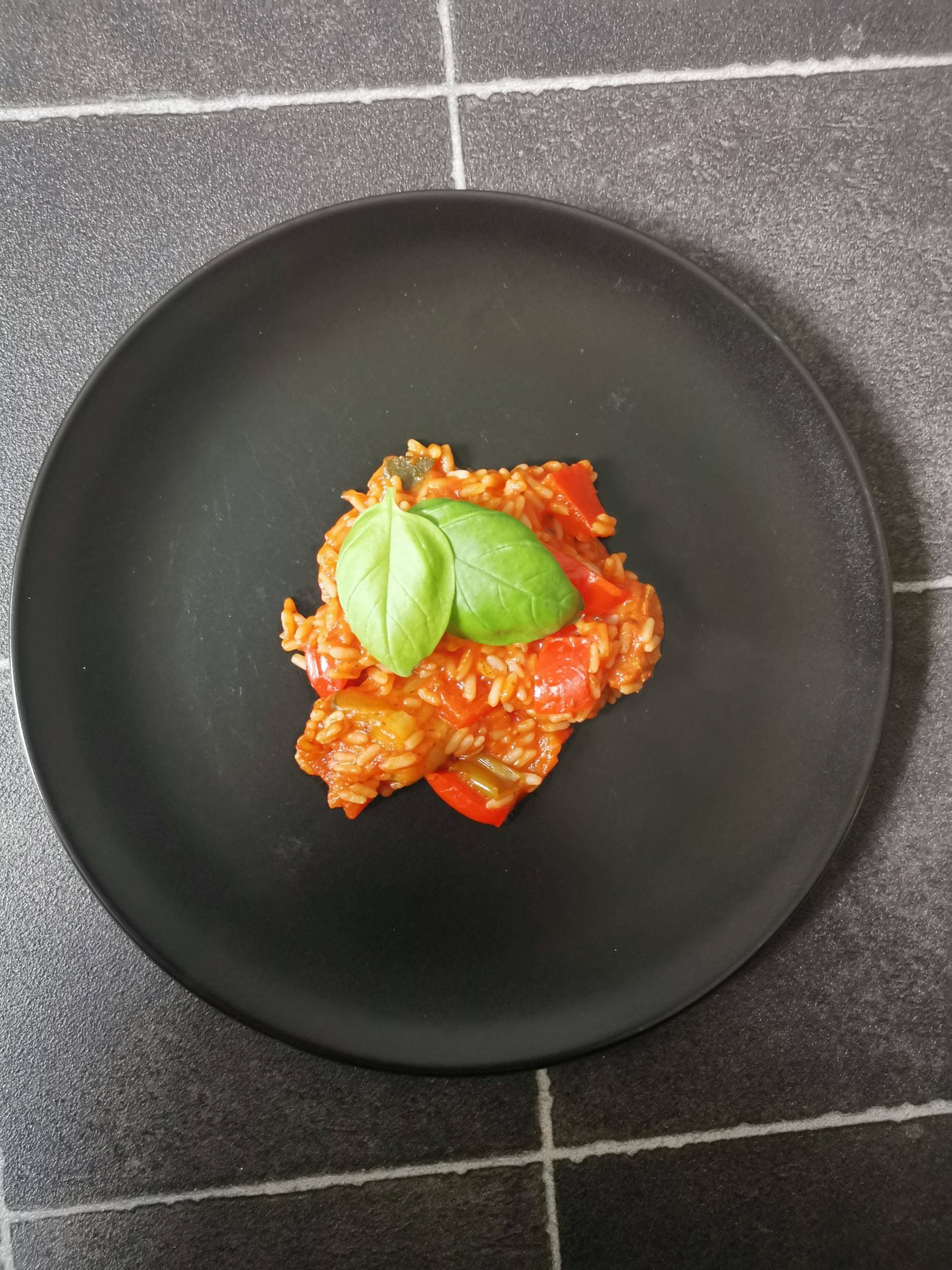 Reis mit Gemüse und Veggieballs in Tomatensauce - Rezepte Cookeo | Krups