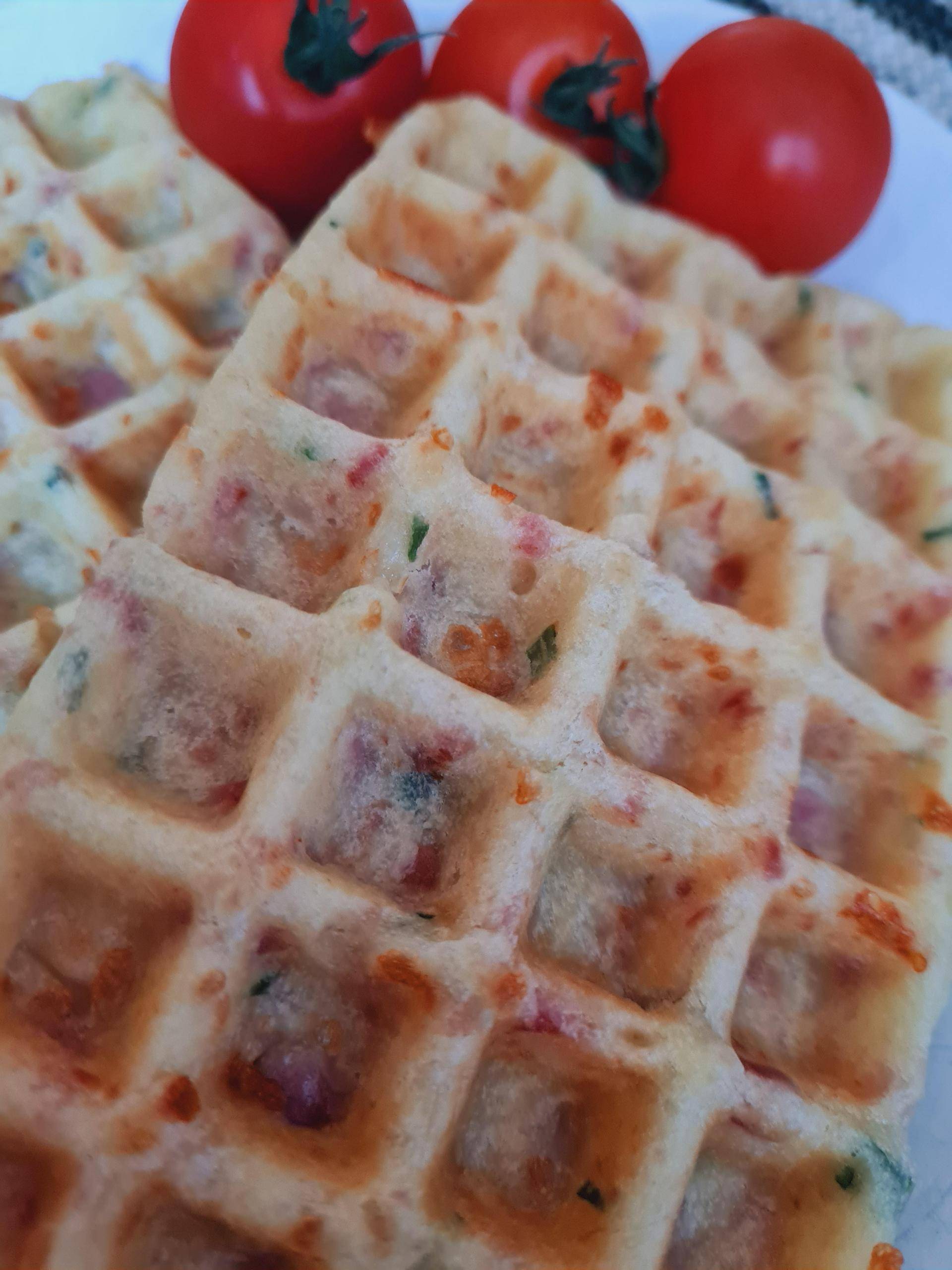 Herzhafte Waffeln mit Käse und Speck - Rezepte Prep & Cook | Krups