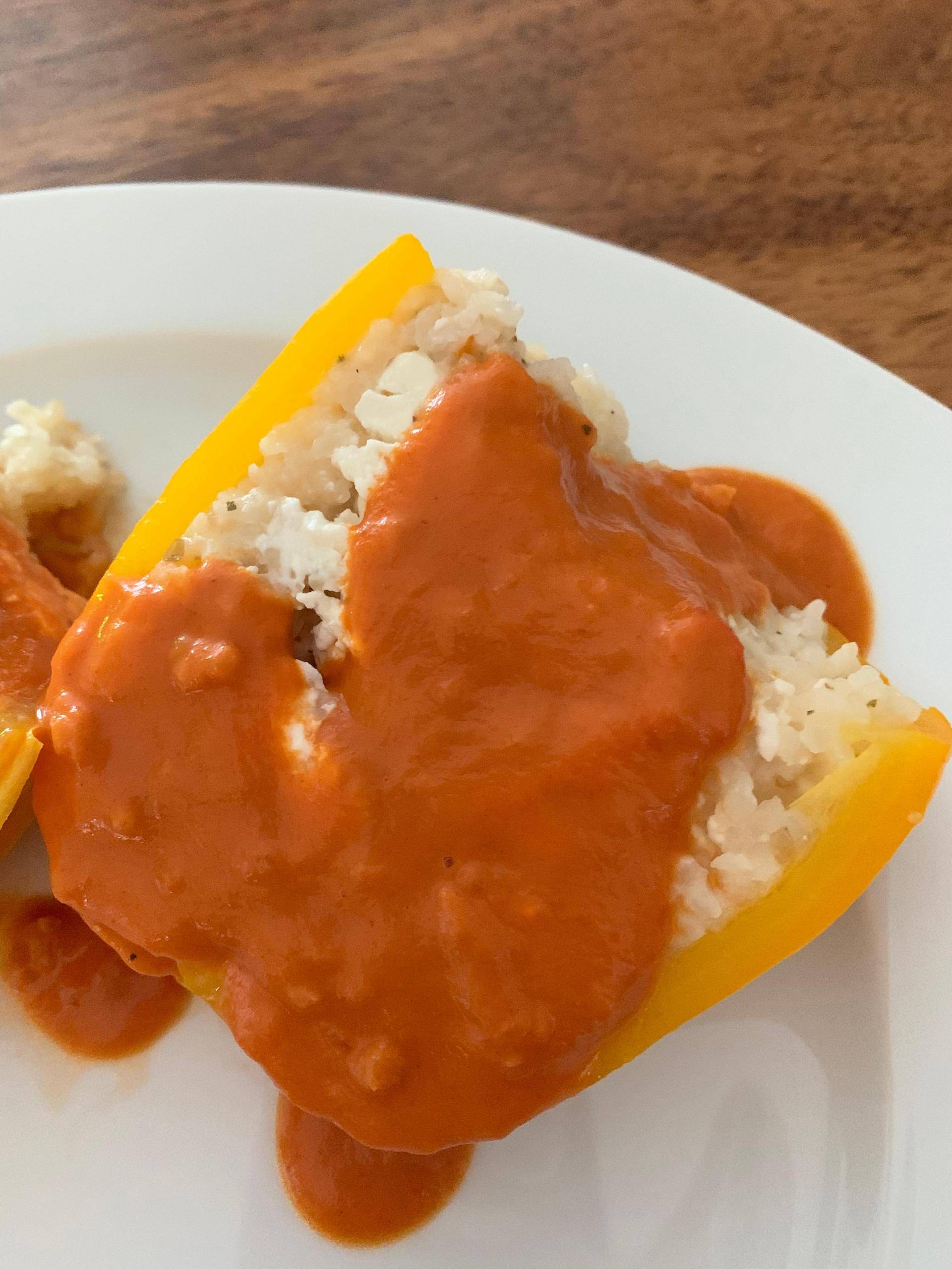 Gefüllte PAPRIKA vegetarisch mit Tomatensoße - Rezepte Prep & Cook Connect | Krups