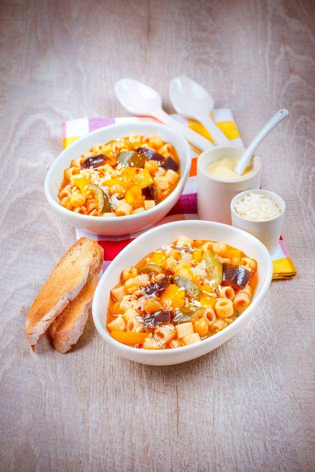 Mediterranes Gemüsesuppe mit Feta - Rezepte Perfectmix Cook | Krups