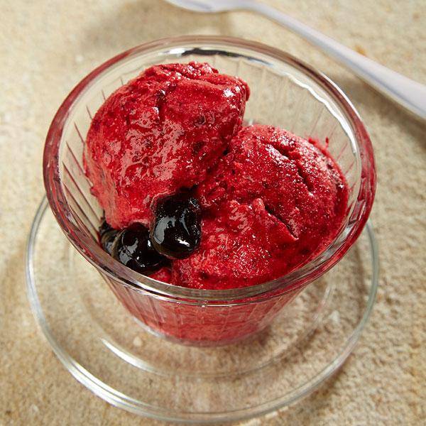 Kirscheis mit Amarena-Kirsch-Stückchen - Rezepte undefined | Krups