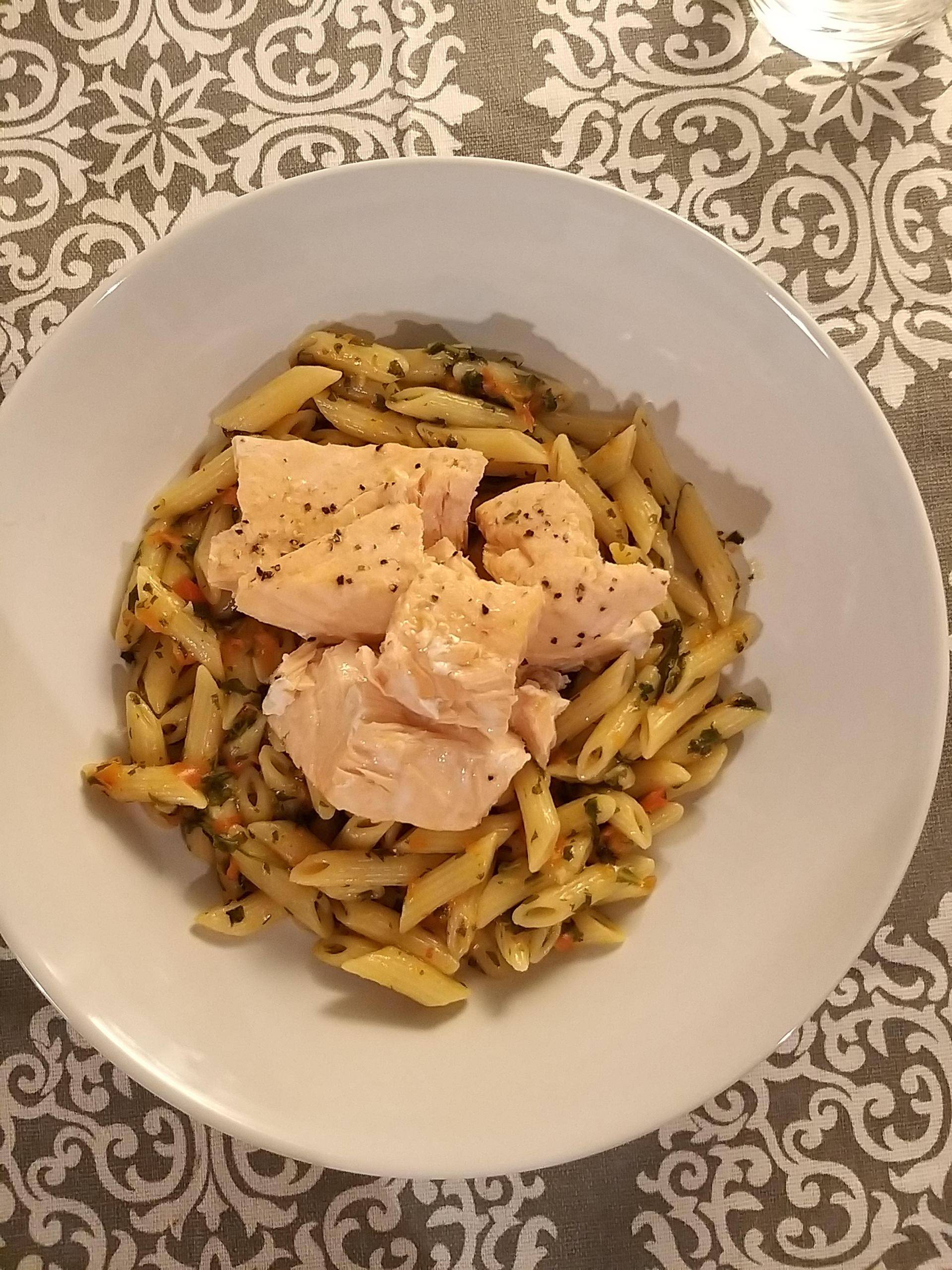 OnePot Nudeln mit Rucola und Lachs - Rezepte Prep & Cook | Krups
