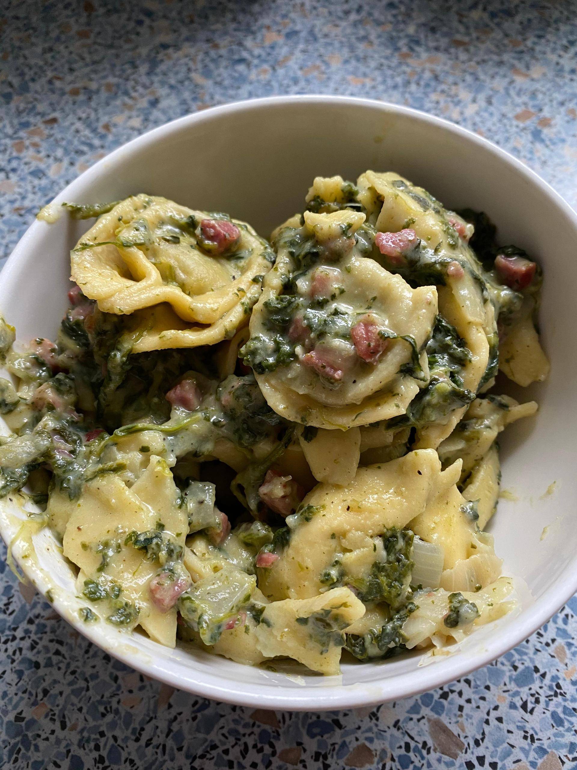 Tortellini mit Schinken und Spinat - Rezepte Cookeo | Krups