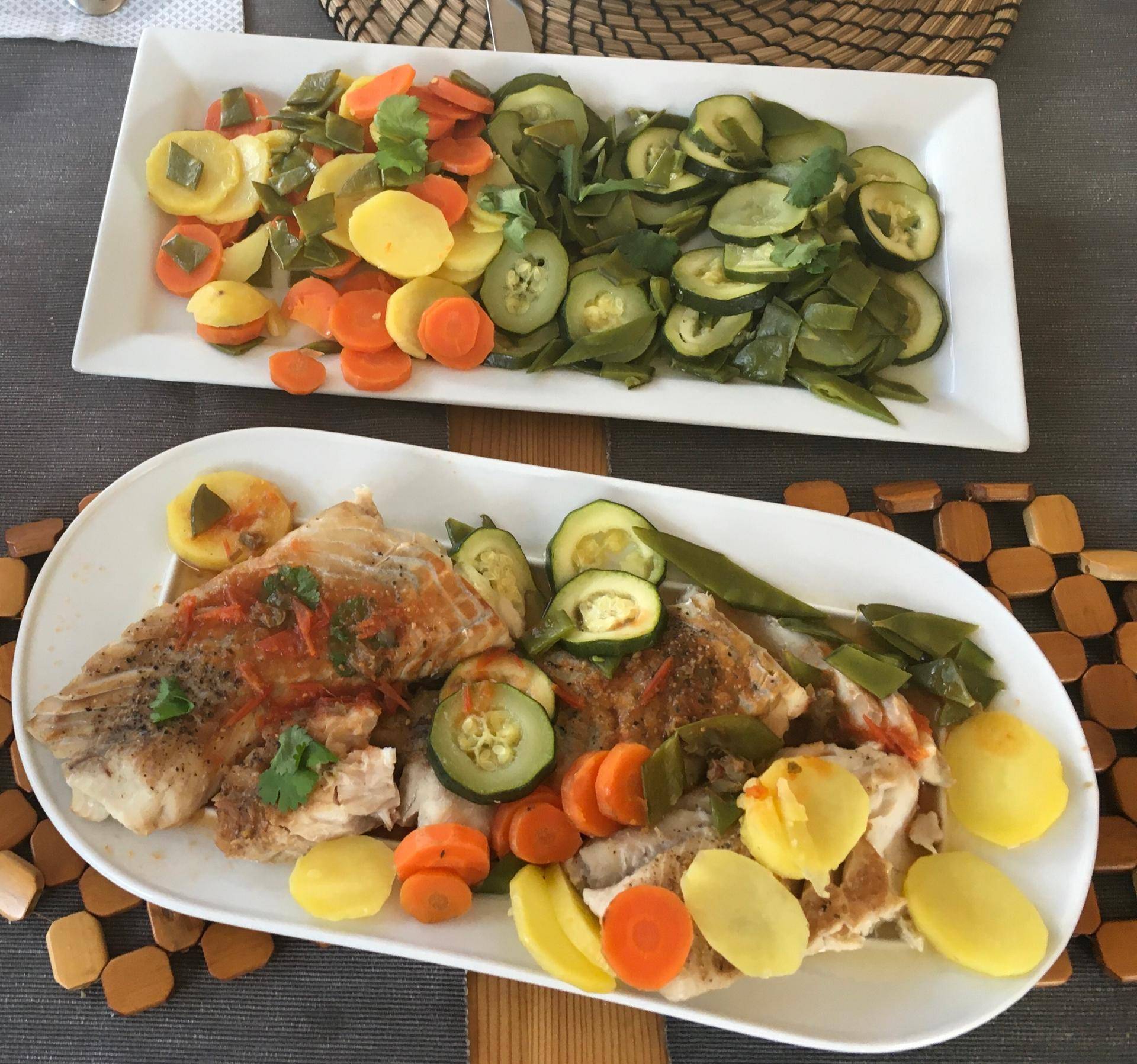 Seelachsfilet mit gedämpften Gemüse - Rezepte Prep & Cook | Krups