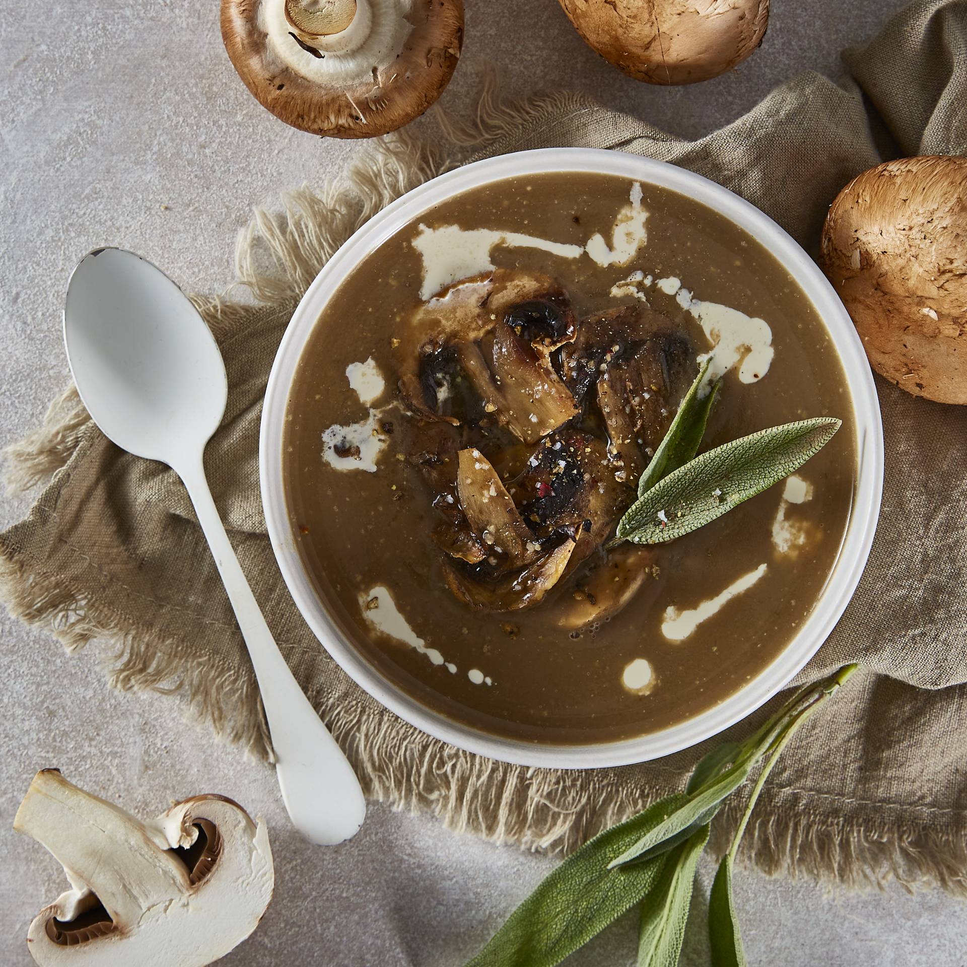 Pilzcremesuppe mit Salbei - Rezepte Prep & Cook | Krups