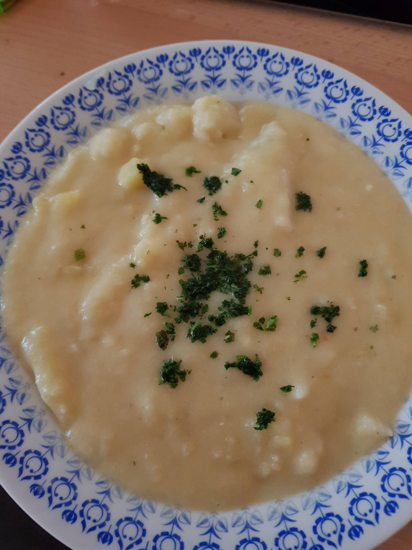 Blumenkohl-Käse-Suppe mit Hackfleisch - Rezepte Cookeo | Krups