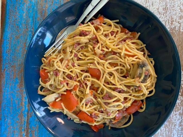 Spaghetti mit Schinken, Pilzen und Paprika - Rezepte Cookeo | Krups
