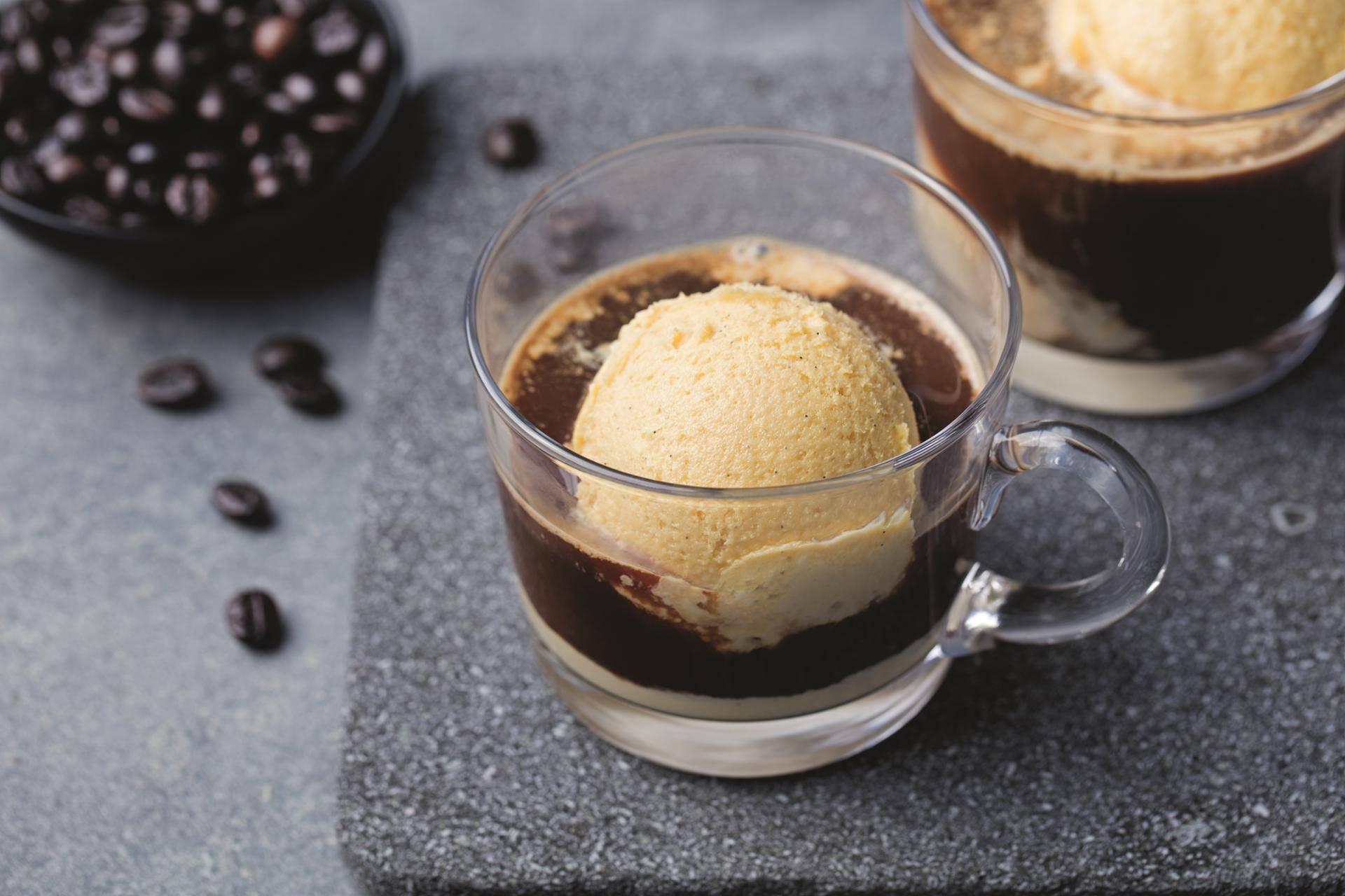 Affogato - Rezepte undefined | Krups