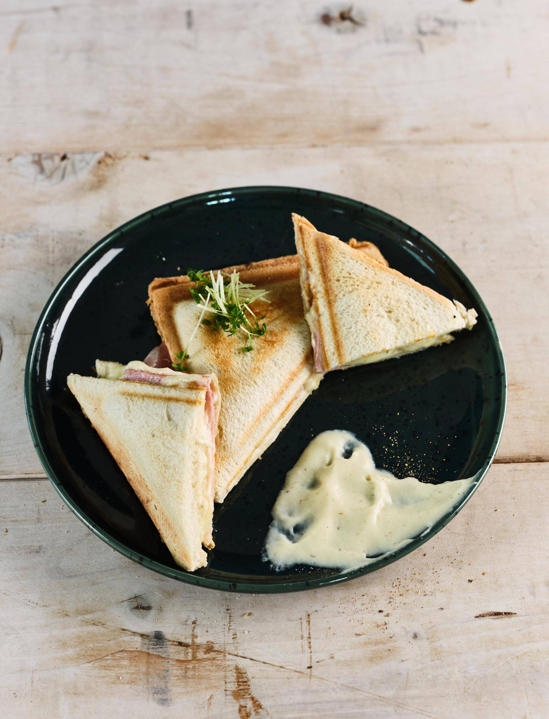 Croque Monsieur - Rezepte undefined | Krups