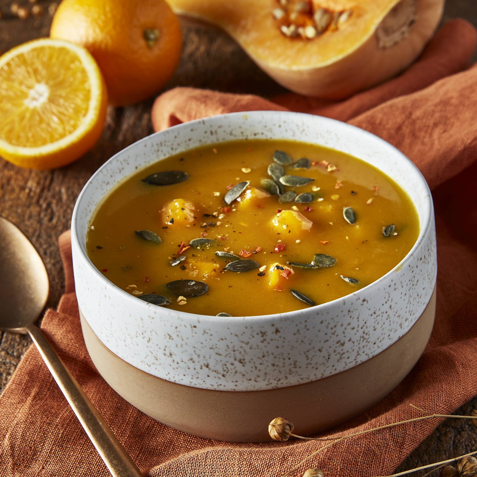 Butternusskürbissuppe mit Orange - Rezepte undefined | Krups