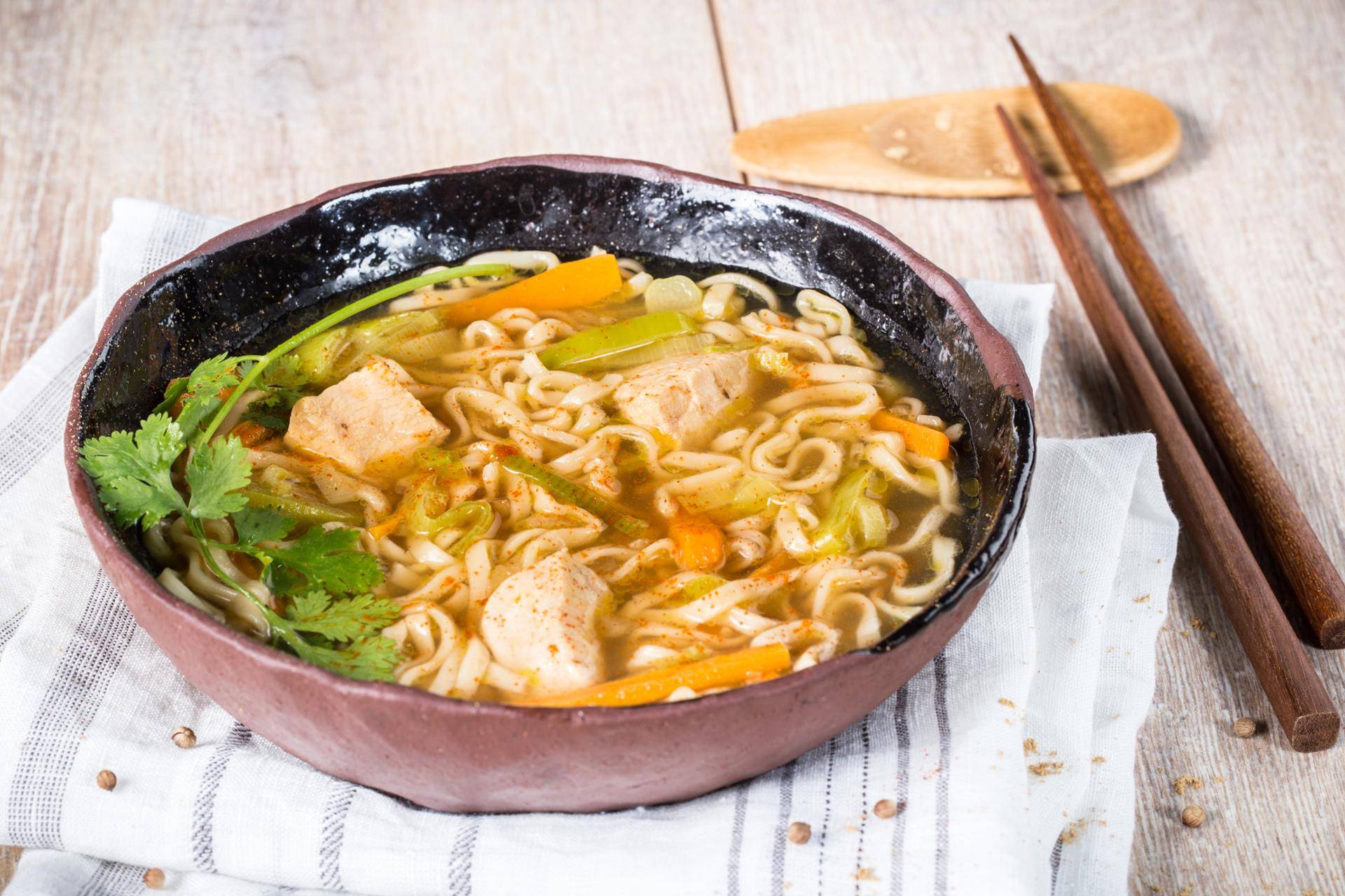 Herzhafte Nudelsuppe - Rezepte Cookeo | Krups