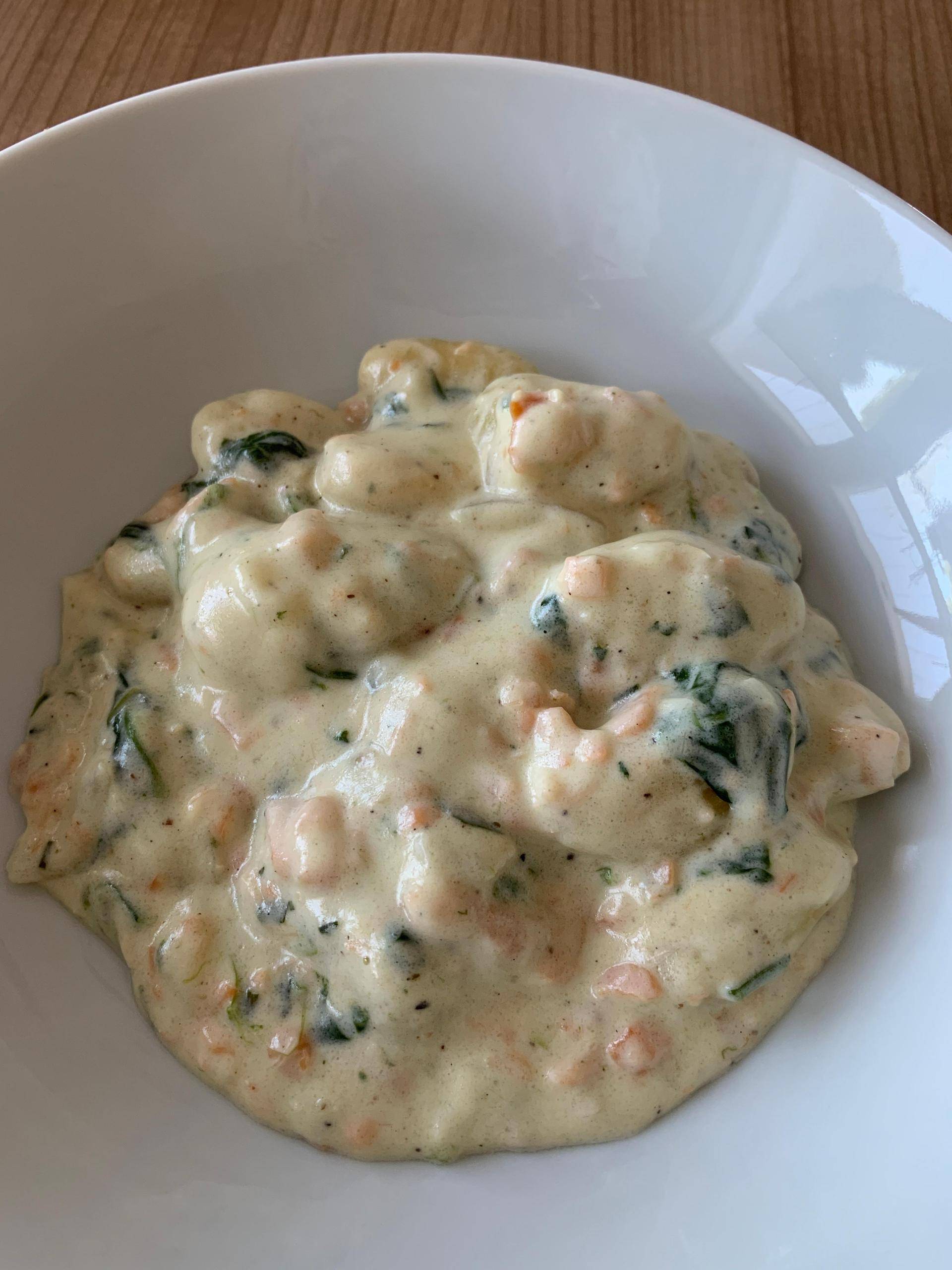 Gnocchi mit Räucherlachs und Blattspinat - Rezepte Cookeo V3 | Krups