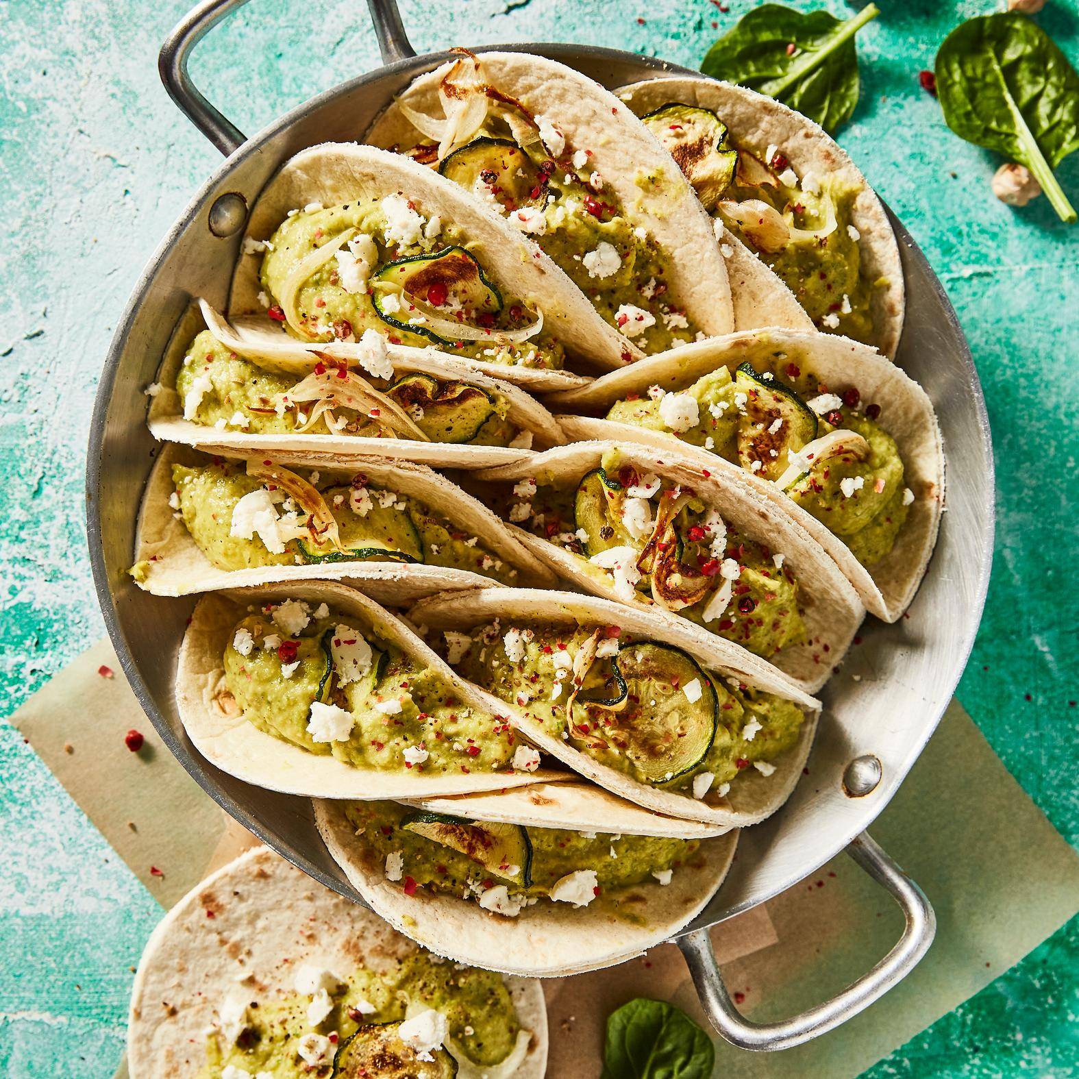 Mini-Quesadillas mit Zucchini-Hummus - Rezepte Perfectmix + | Krups