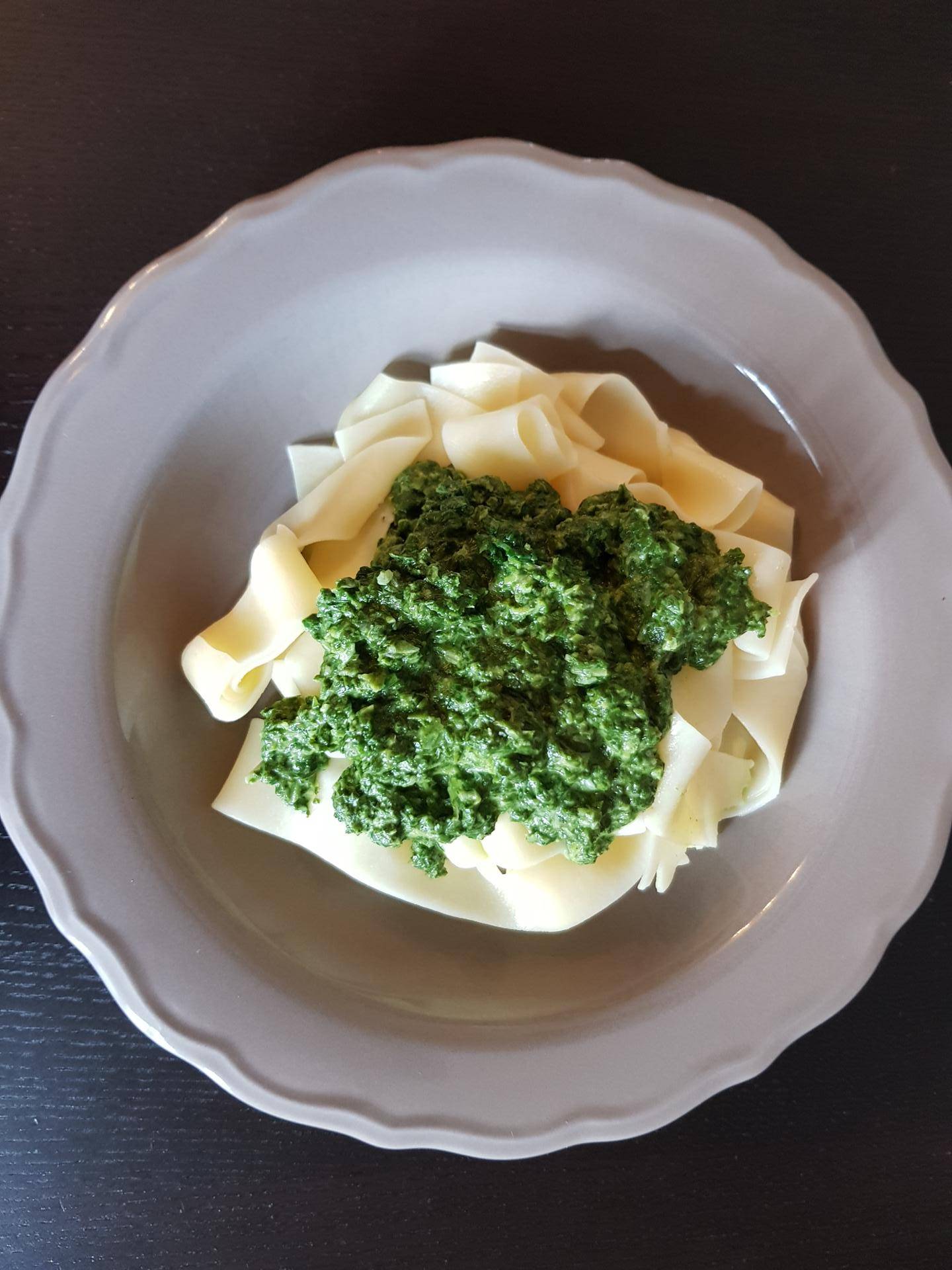 Bandnudeln mit Spinat-Sahne-Sauce - Rezepte Prep & Cook | Krups Bandnudeln mit Spinat-Sahne-Sauce - Rezepte Prep & Cook | Krups