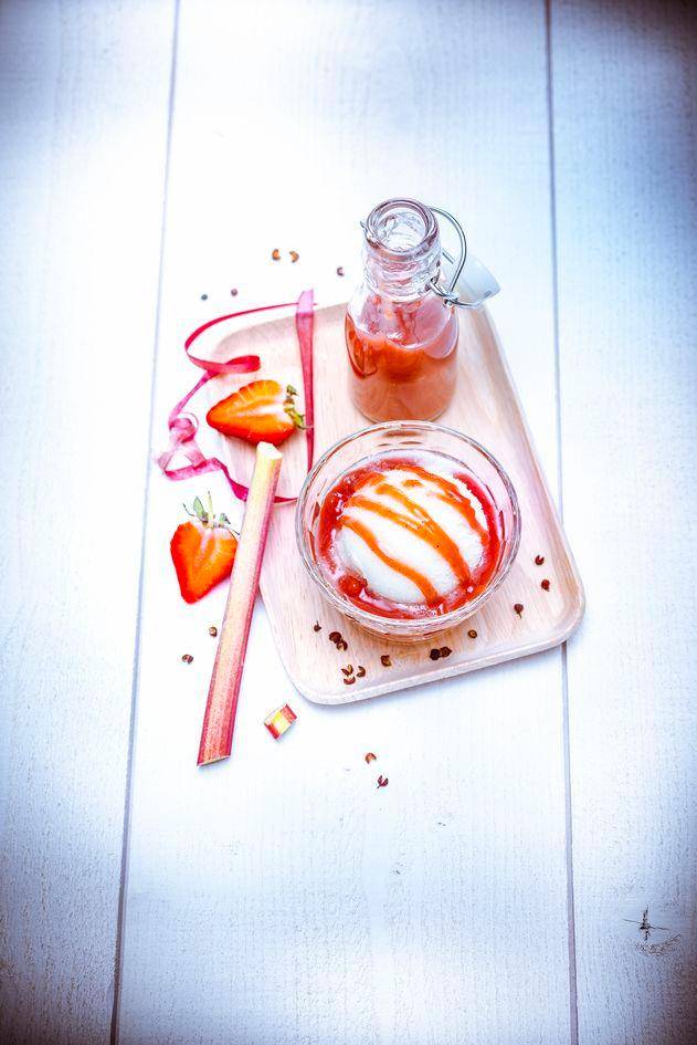 Coulis aus Erdbeeren, Rhabarber und Szechuanpfeffer - Rezepte undefined | Krups