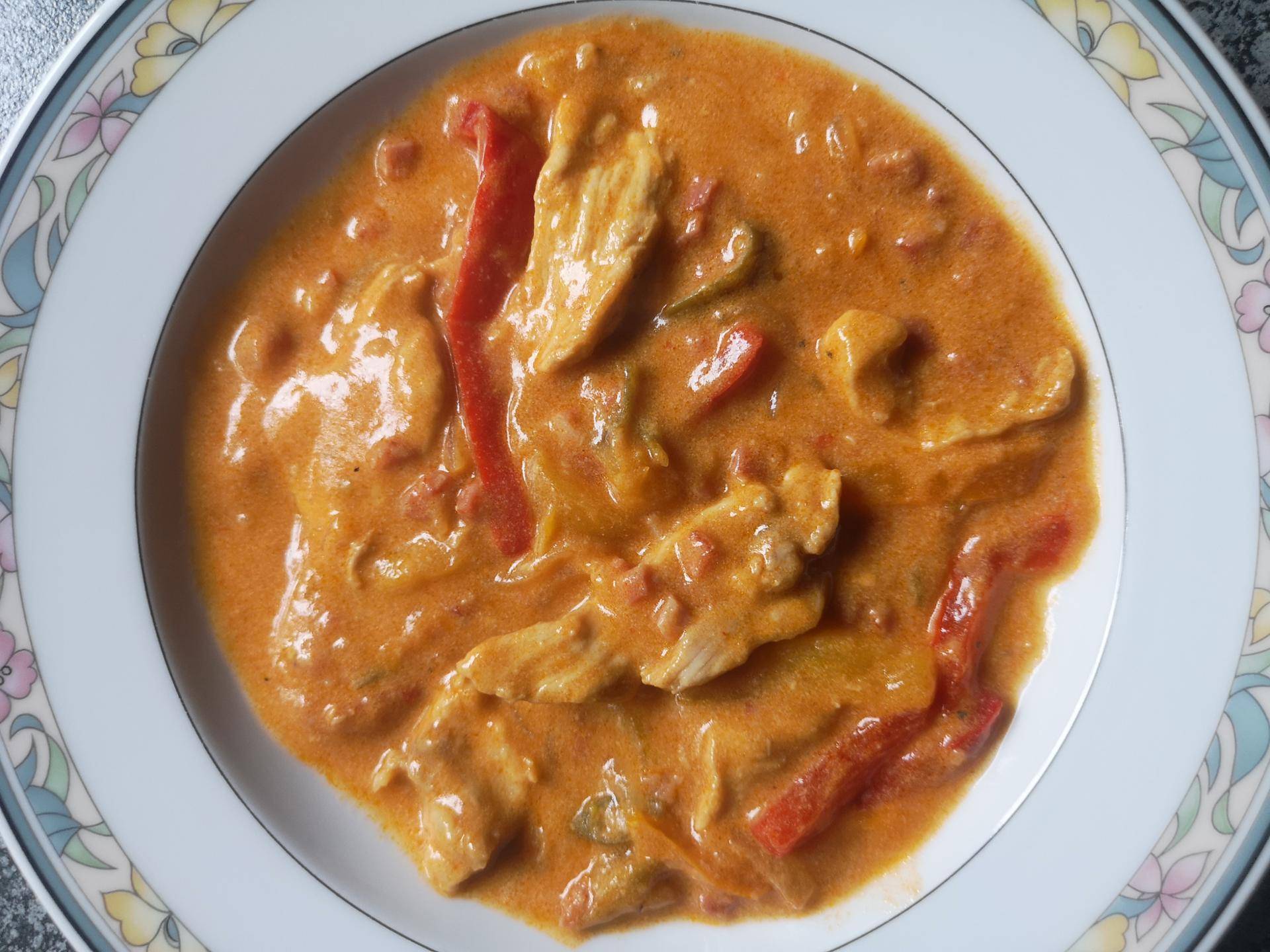 Feuriger Paprikatopf mit Hähnchenbrust und Speckwürfel - Rezepte Cookeo | Krups