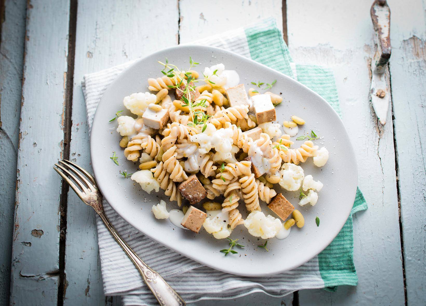 One-Pot-Pasta mit geräuchertem Tofu - Rezepte undefined | Krups
