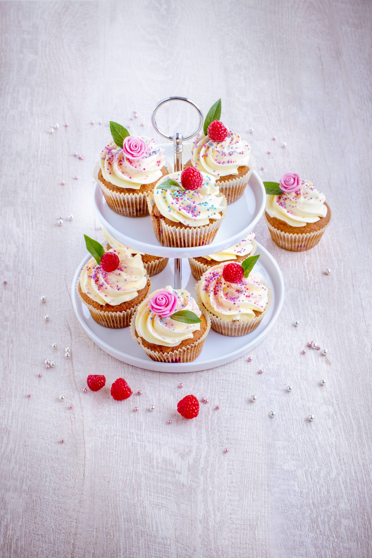 Himbeer-Cupcakes mit weißer Schokolade - Rezepte undefined | Krups