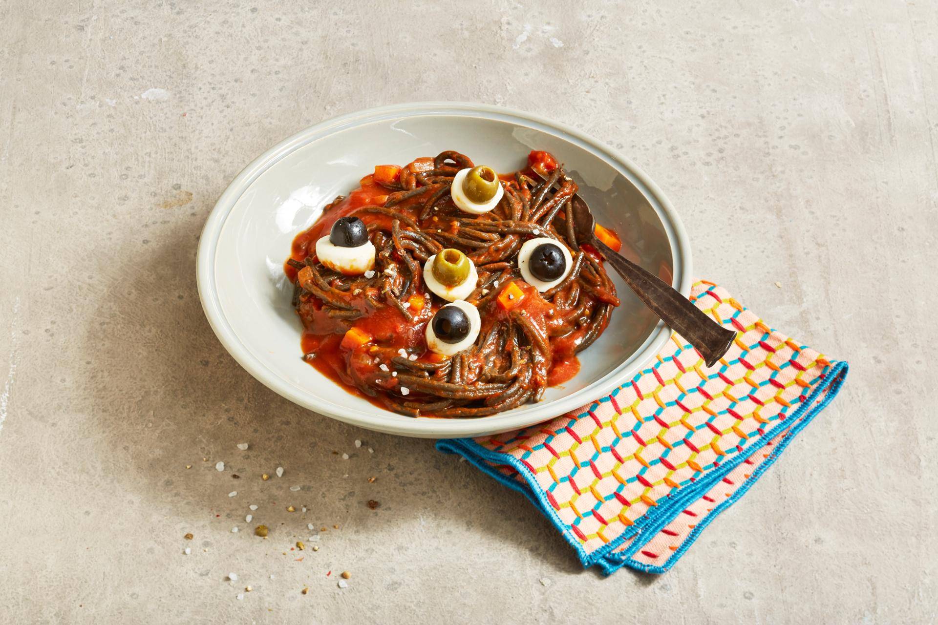 Monster-Augen-Pasta - Rezepte undefined | Krups