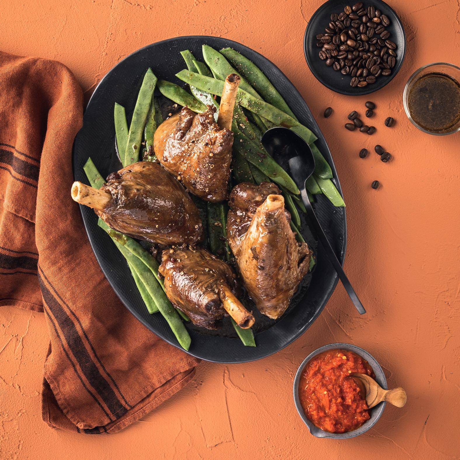 Mit Kaffee glasierte Lammhaxen - Rezepte undefined | Krups