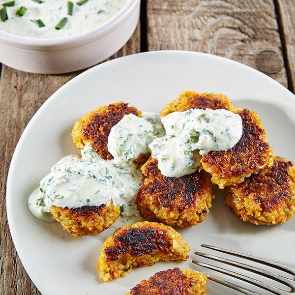 Grünkernfrikadellen mit Frischkäse-Kräuter-Dip - Rezepte Prep & Cook | Krups