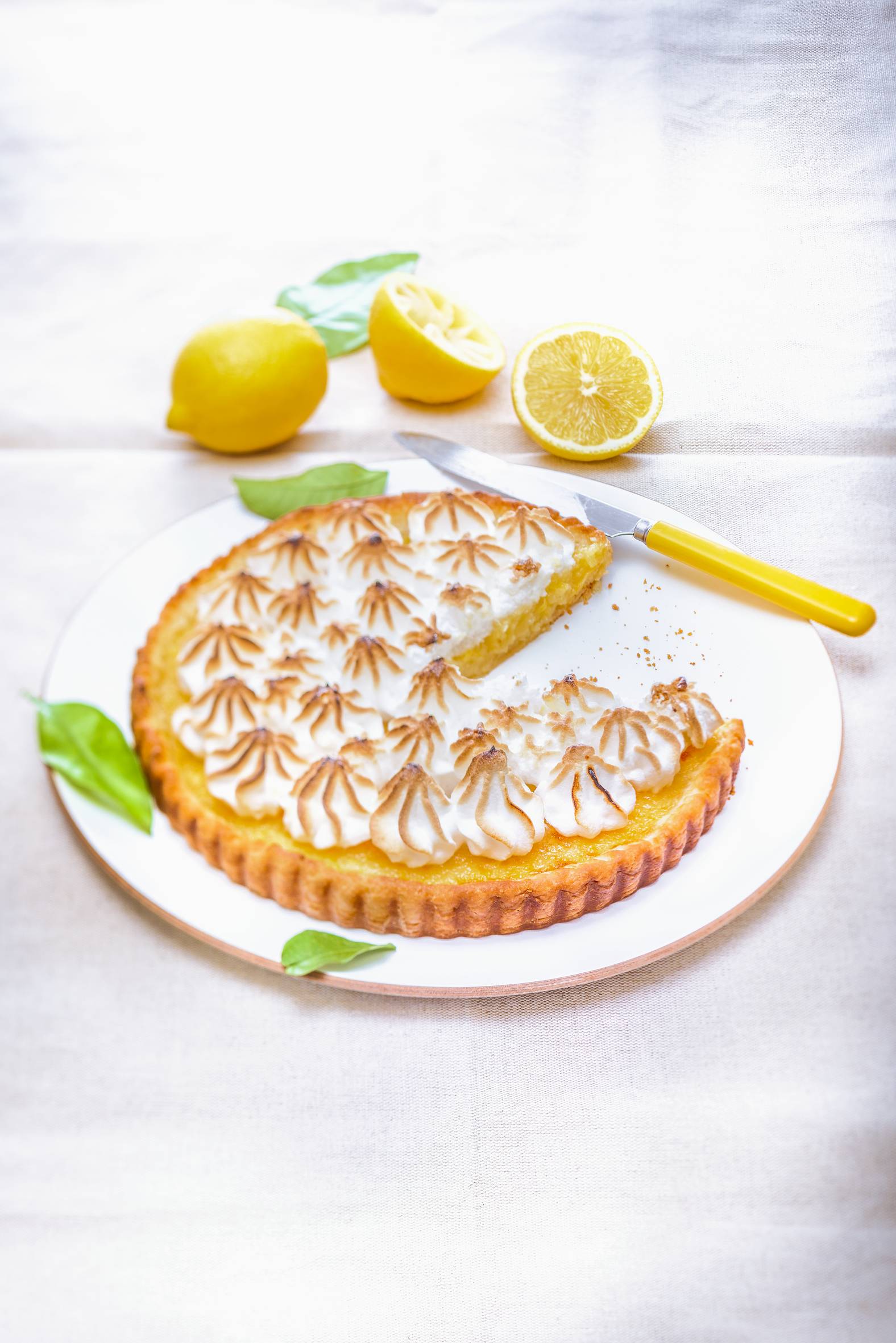 Zitronenkuchen mit Baiserhaube - Rezepte undefined | Krups