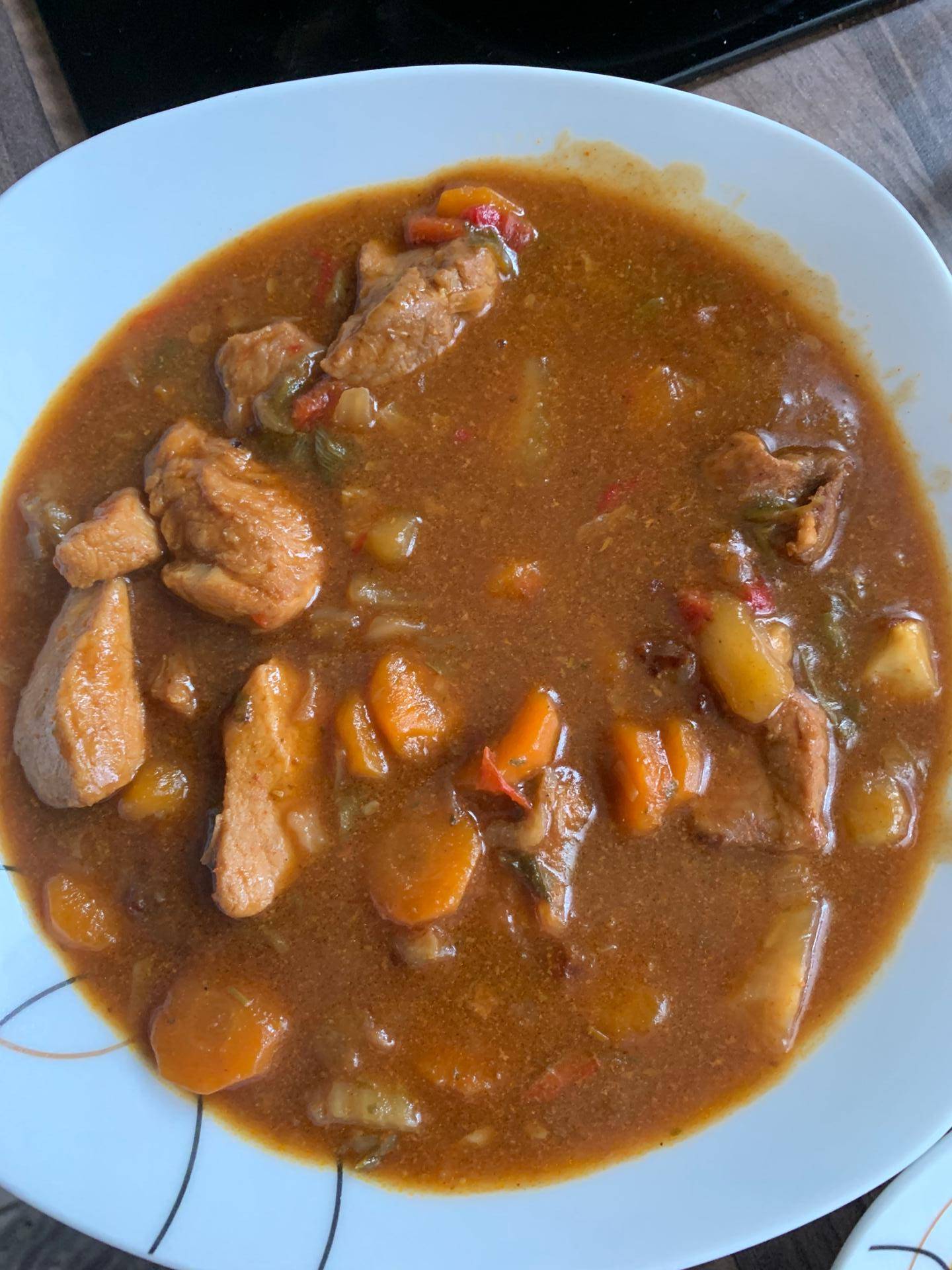 Schweinegulasch mit Gemüse - Rezepte Cookeo | Krups