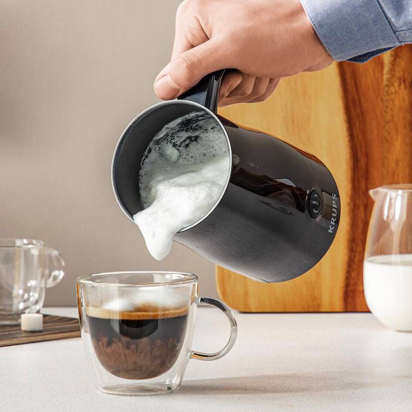 Coffee Crush SA4001 und Milchaufschäumer